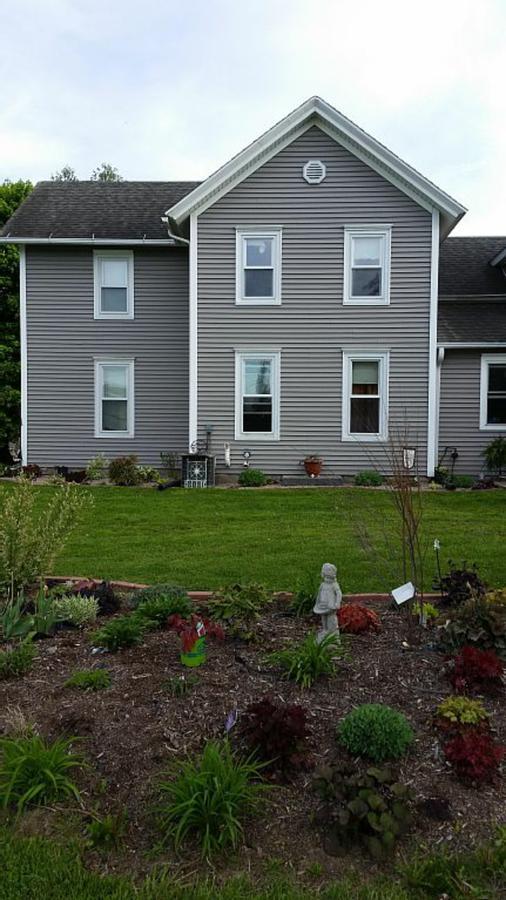 Hansen House Ontario 外观 照片